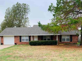 201.5 N Locust St, Fletcher, OK 73541