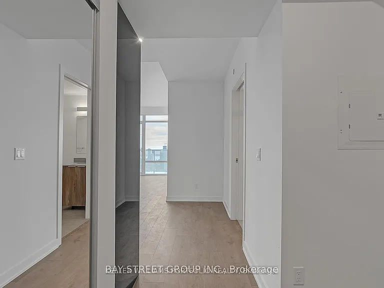 501 Yonge St #3209 — Photo 16