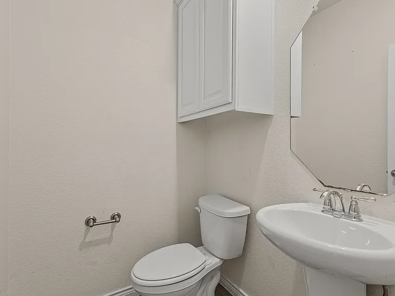 3109 Maverick Dr — Photo 29