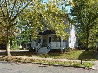 40 Ford Ave, Freehold, NJ 07728