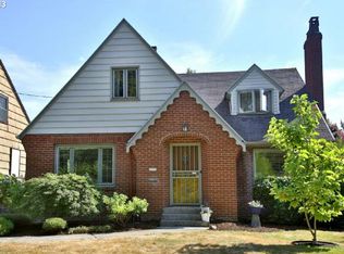 2600 SE Clay St, Portland, OR 97214