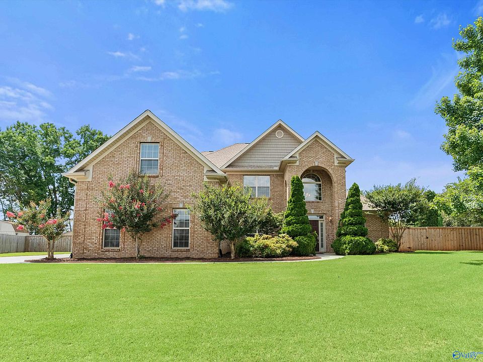 1st image of 25795 Gray Stone Dr