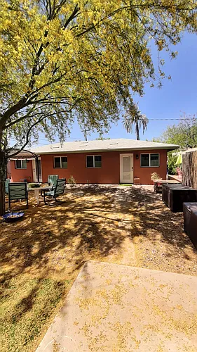 525 W Willetta St #1 Photo 1