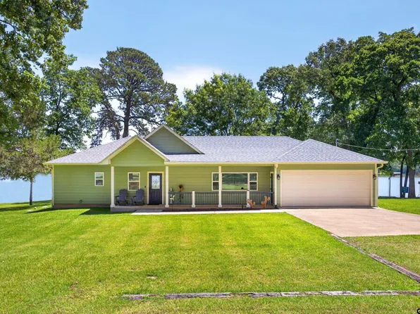 226 Sawmill St, Crockett, TX 75835