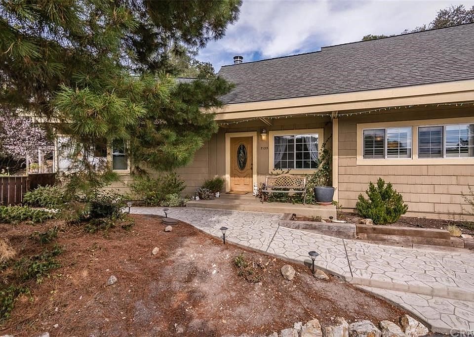 1st image of 7135 Sombrilla Ave