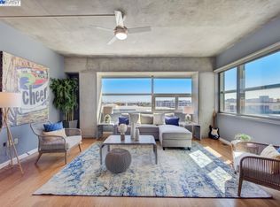 428 Alice St APT 736, Oakland, CA 94607