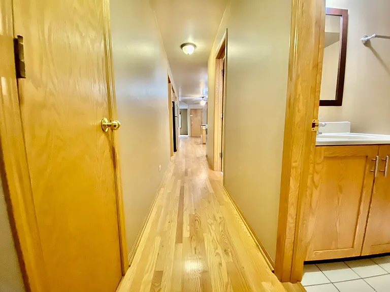 435 W 37th St #2F — Photo 6