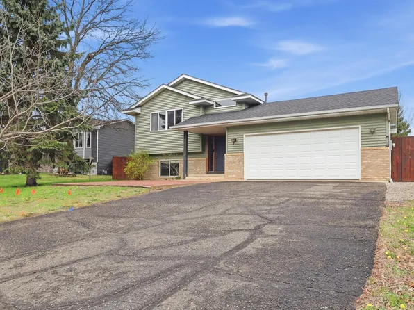 13129 8th Ave N, Zimmerman, MN 55398