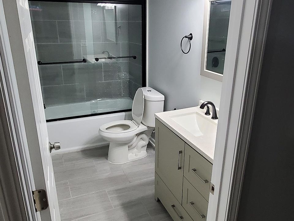 1st image of 6909 Pennsylvania St #1