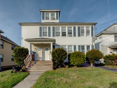 102 Thomaston Street, Hartford, CT, 06112