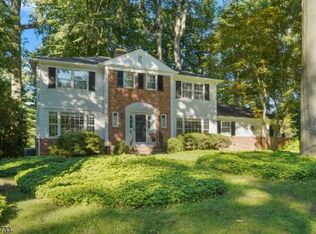 19 Concord Ln, Morristown, NJ 07960