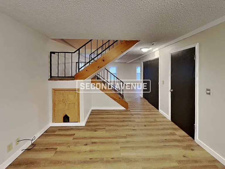 2016 N Pottenger Ave — Photo 3