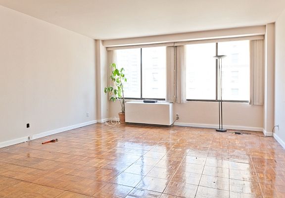 3rd image of 322-324 W 23rd St #5A