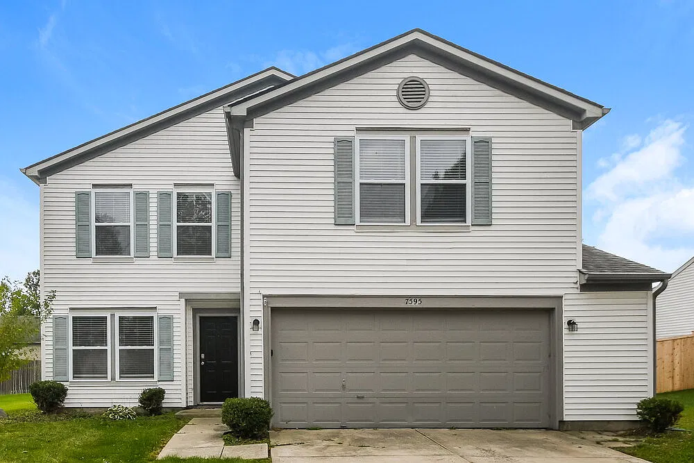 3 bed, 2.5 bath, 2063 sqft, $2,060 — Photo 1