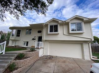 908 Shenandoah Dr, Papillion, NE 68046