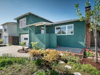 (Undisclosed Address), San Mateo, CA, 94402