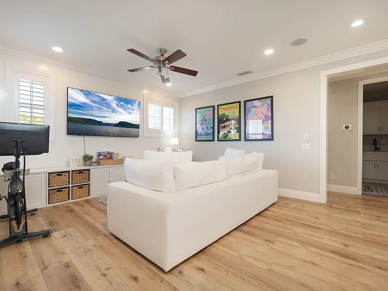 Hacienda Dr — Photo 39