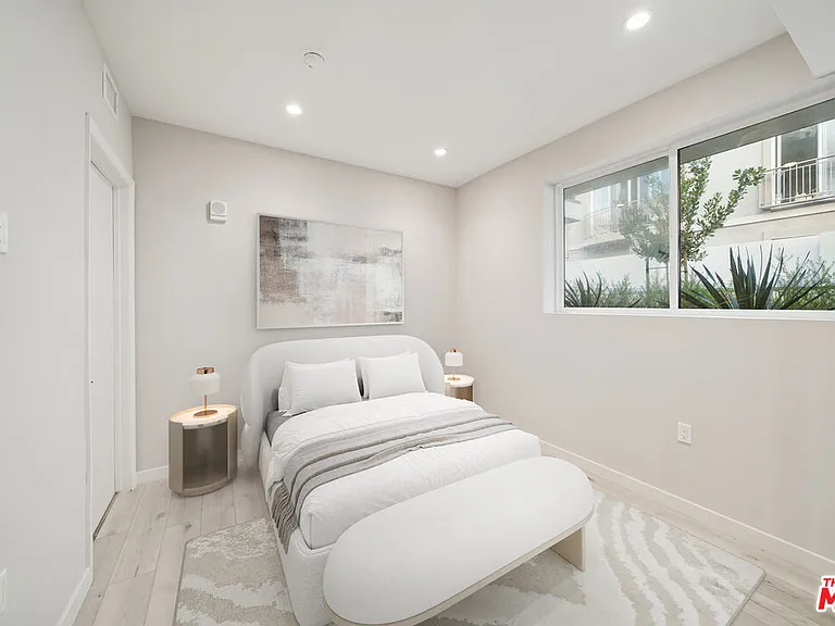 1051 S Corning St #103 — Photo 10