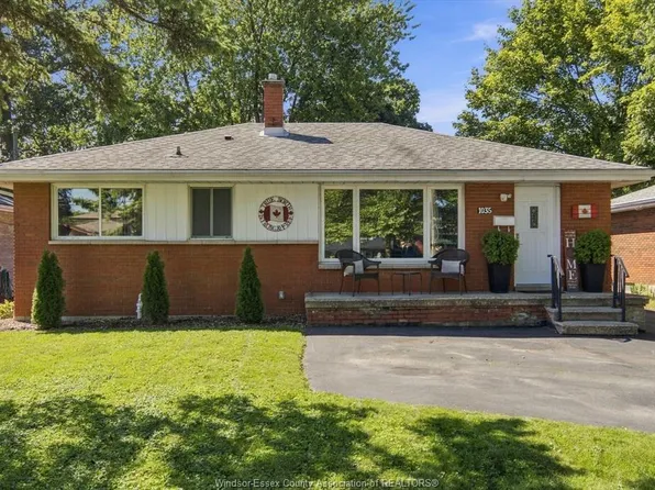 1035 Riverdale Ave, Windsor, ON N8S 4C5