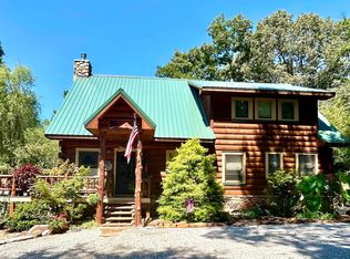 540 Lick Fork Dr, Mountain View, AR 72560