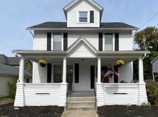 4 Washington St, Springfield, MA 01108