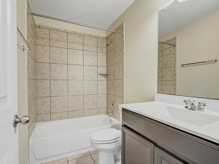 356 Quarry Ln — Photo 31