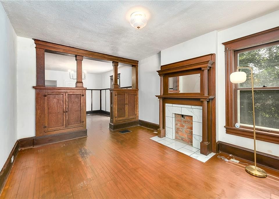 1st image of 3515 Woodland Ave