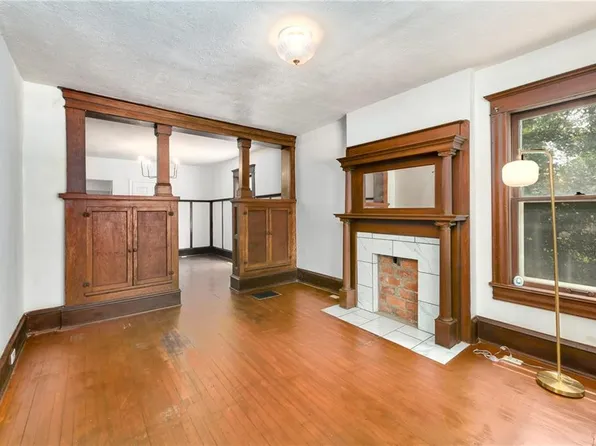 3515 Woodland Ave, Kansas City, MO 64109