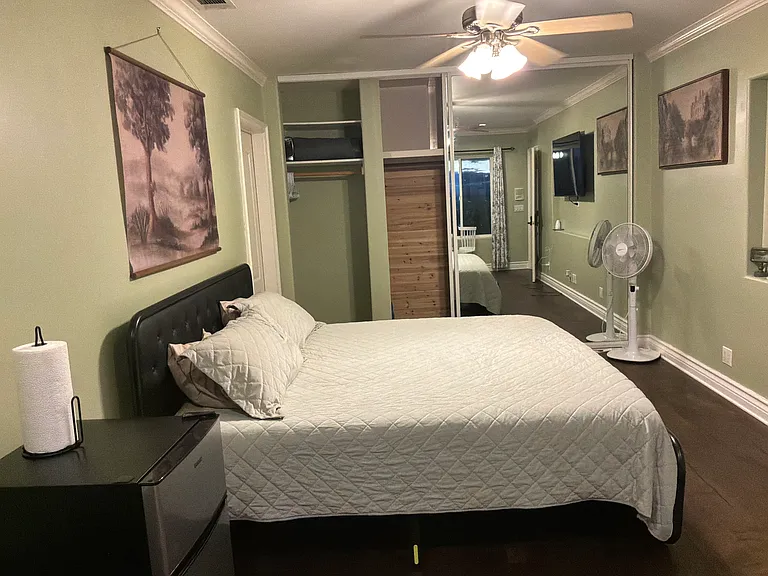 S Circle Dr — Photo 11