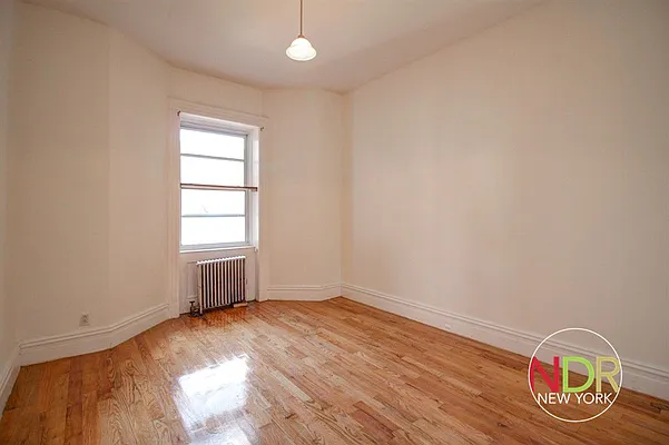 Rented by Next Door Realty NYC | media 8