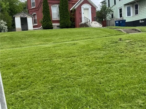 1306 Park St, Syracuse, NY 13208