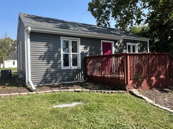 1707 Merle Hay Rd, Des Moines, IA 50310