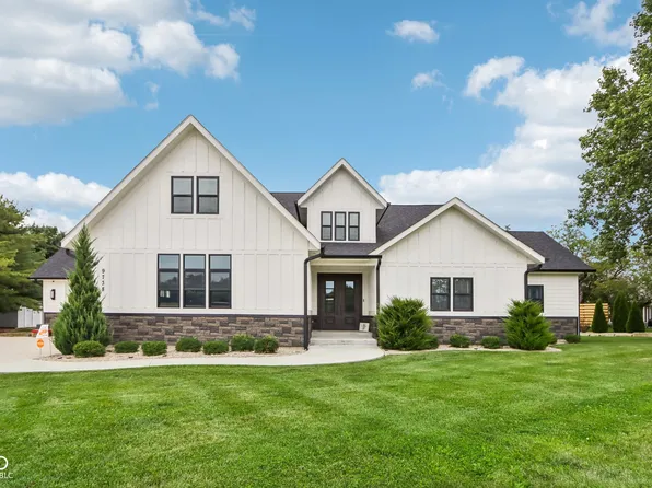 9738 N Fortville Pike, Fortville, IN 46040