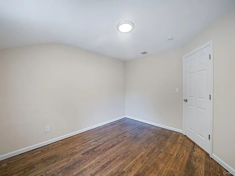 610 Americus Ave — Photo 30