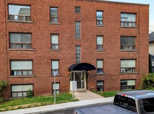 10 Rockwood Pl #8, Hamilton, ON L8N 2G2
