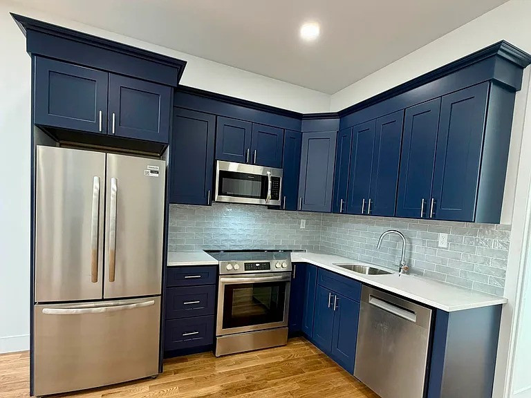 60-84 69th Ave #3 — Photo 8
