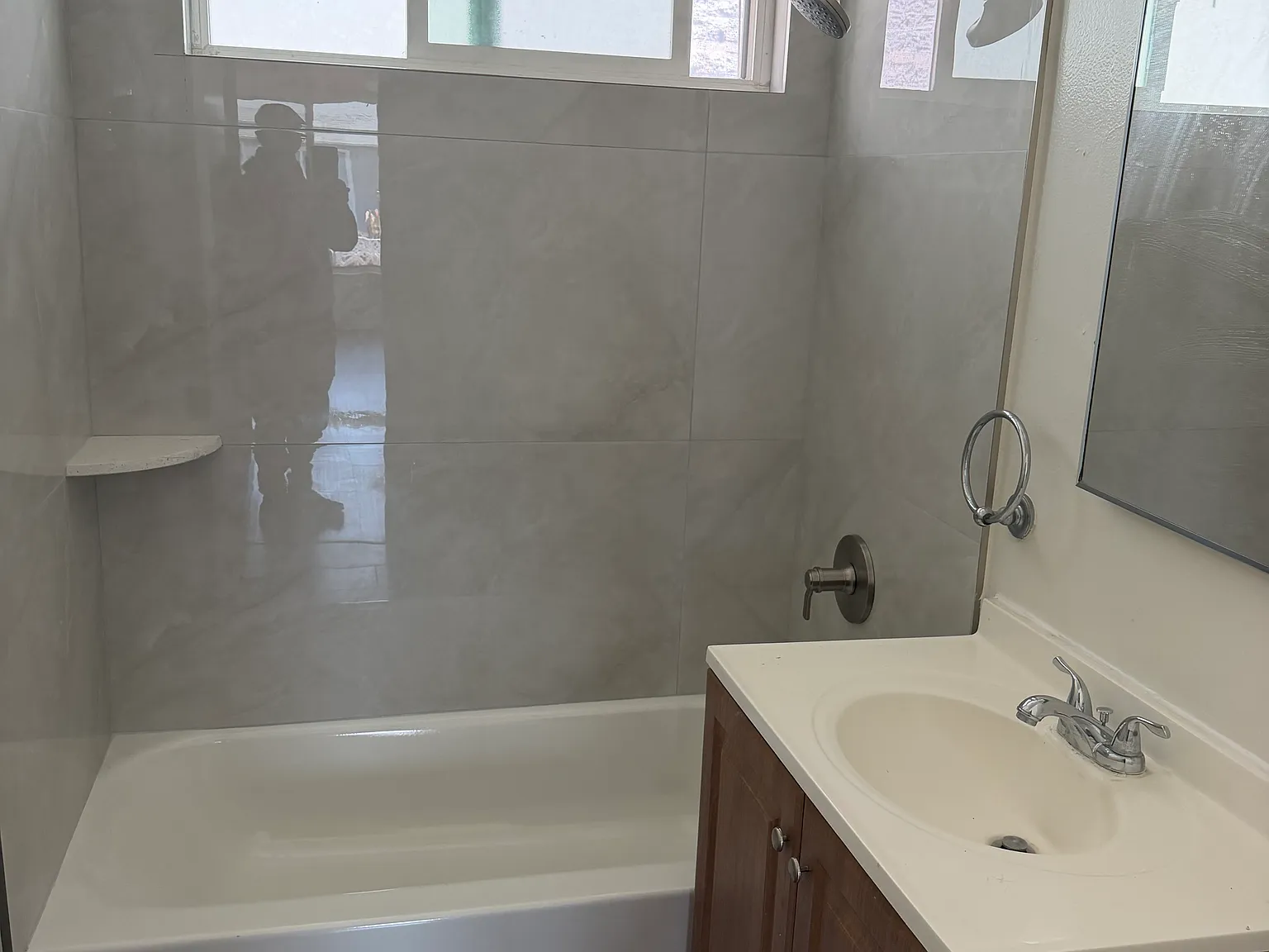 1 bed, 586 sqft, $1,900 — Photo 3
