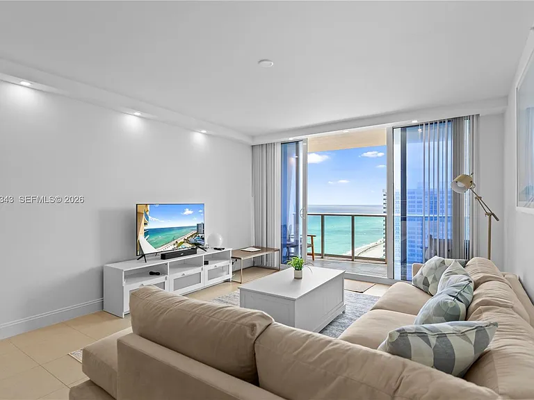 2501 S Ocean Dr #1614 — Photo 3