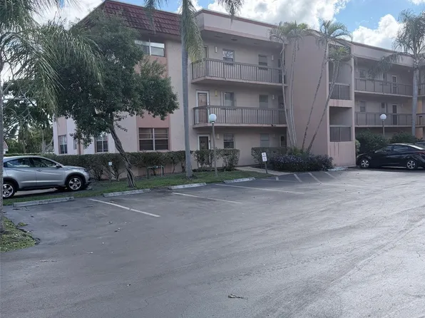 3040 Holiday Springs Boulevard #110, Margate, FL 33063