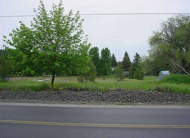 2nd image of 0 E 44th Ave
