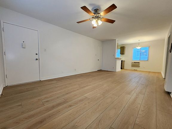 5th image of 11676 Chenault St #9a9e8b472