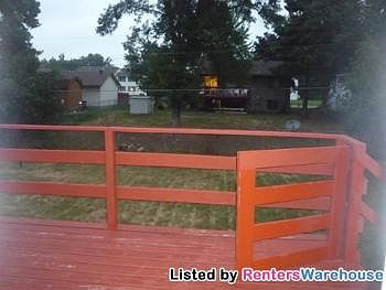 2nd image of 1413 Meadowmoor Dr NE