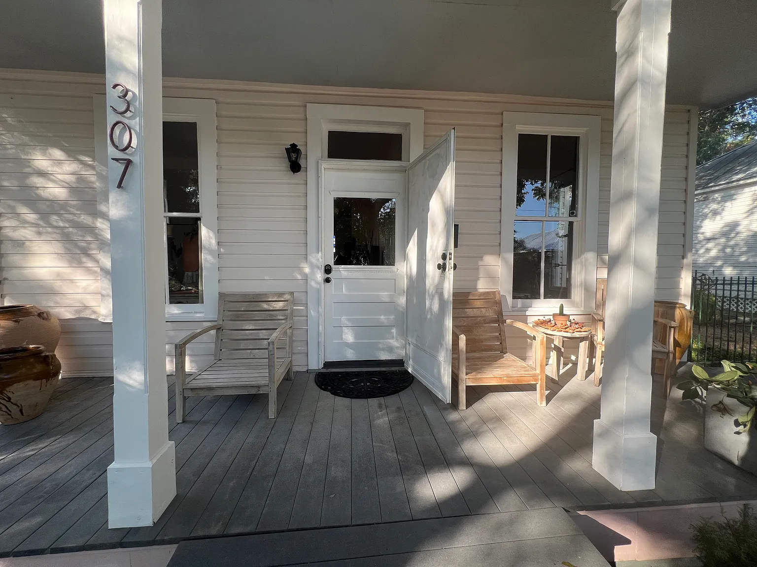 2 bed, 1045 sqft, $1,850 — Photo 3