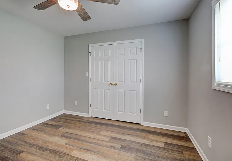 199 Seays Rd #25F — Photo 17