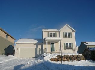 557 Hercules Trl, Madison, WI 53718