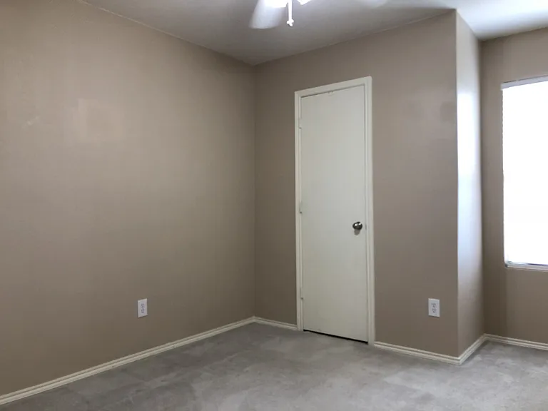 668 Stern Dr — Photo 14