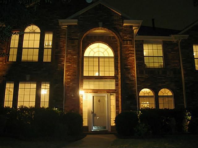 1st image of 8304 Island Park Dr