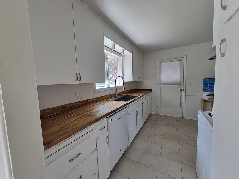 1431 Alpowa Ave — Photo 10
