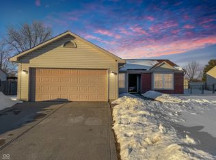 106 Broad Leaf Pl, Mooresville, IN