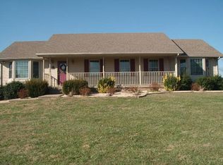 150 Robinson Ln, Sonora, KY 42776